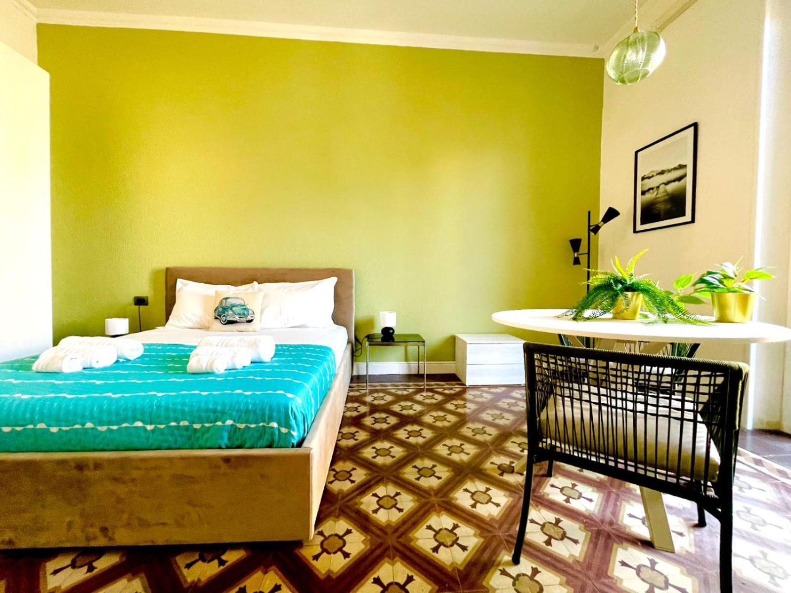Charming Rooms Loreto 8 Милан Экстерьер фото